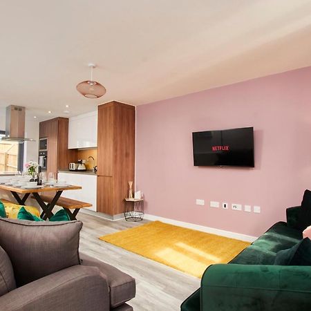 Beaut 5 Bed House W Parking Villa Манчестър Екстериор снимка